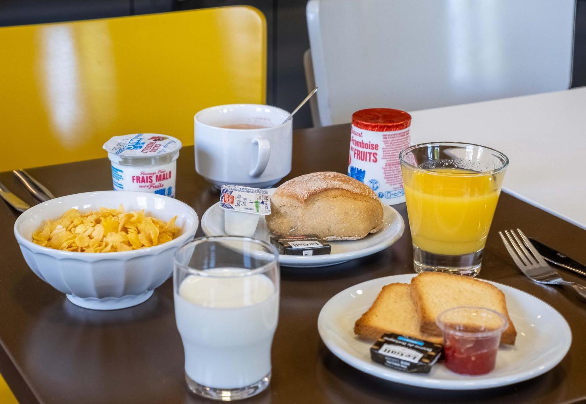 B&B Hotel Annecy 아르고네이 외부 사진